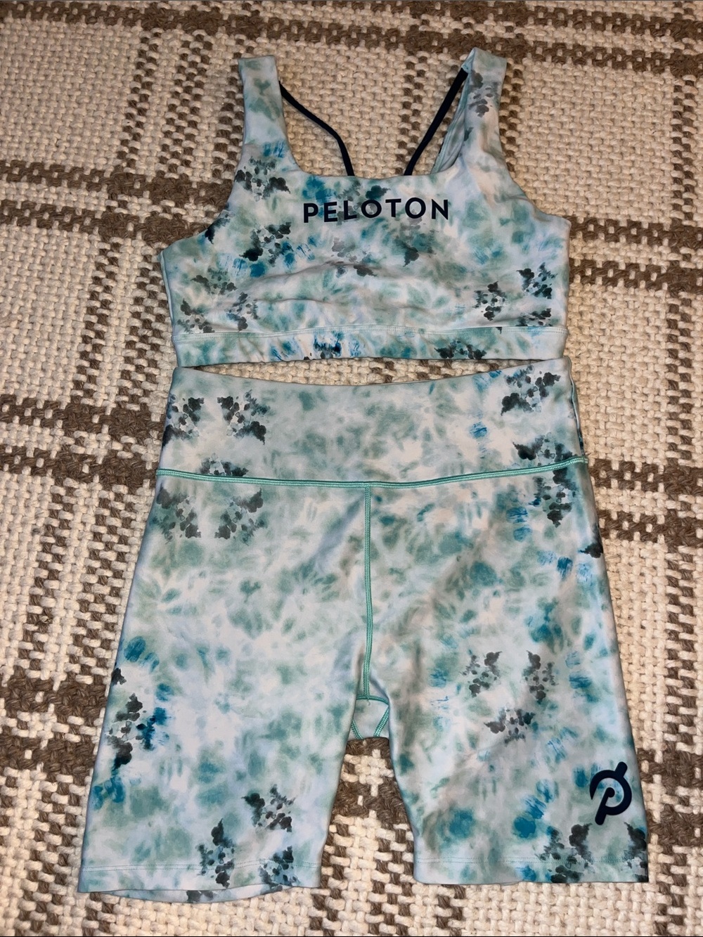 Peloton Teal and Aqua Tie-Dye Sports Bra & Bike Shorts Set